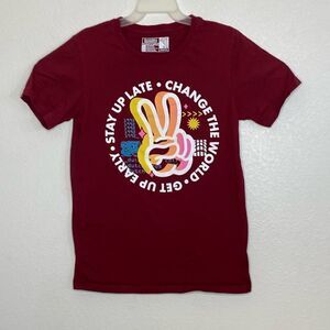 DUTCH BROS Coffee Women’s Maroon T Shirt Size M